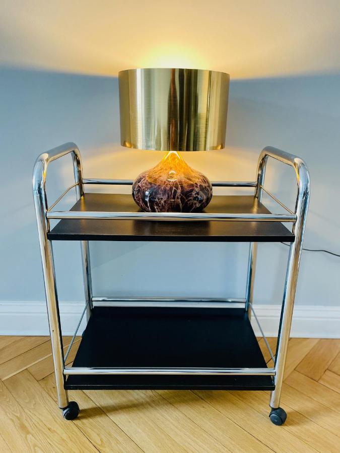 Stylish Design Very Close To Kurfurstendamm At Savignyplatz Appartement *